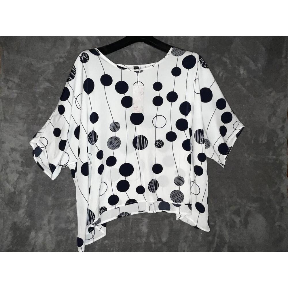 Emery Rose 5XL Plus Blouse Short Sleeve Business Casual Black and White Dots